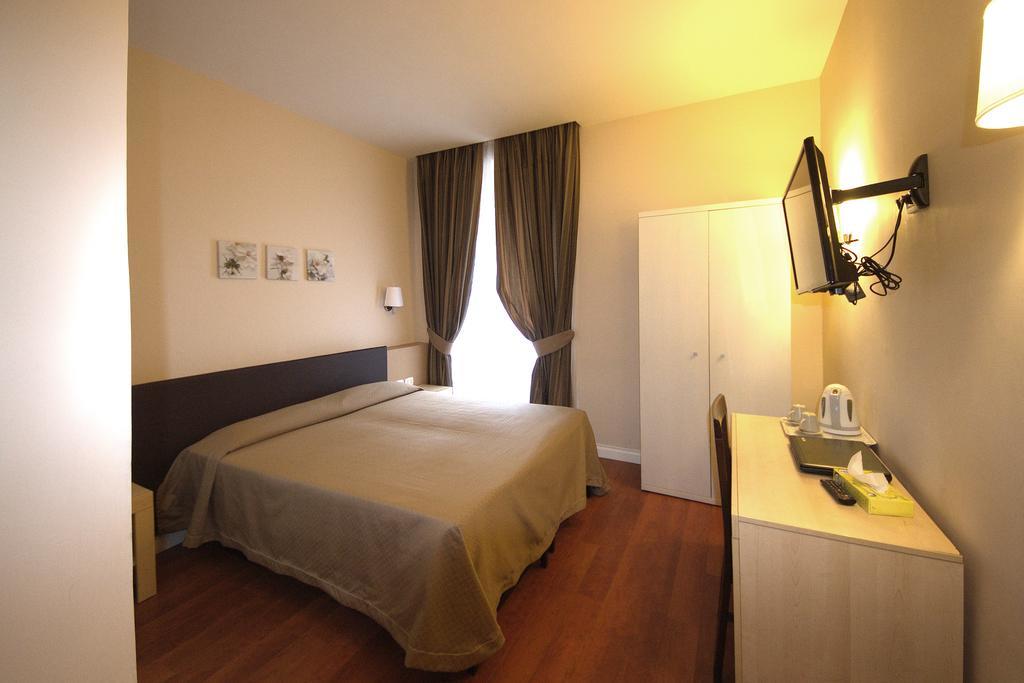 Roma Rooms Colosseum Pokój zdjęcie