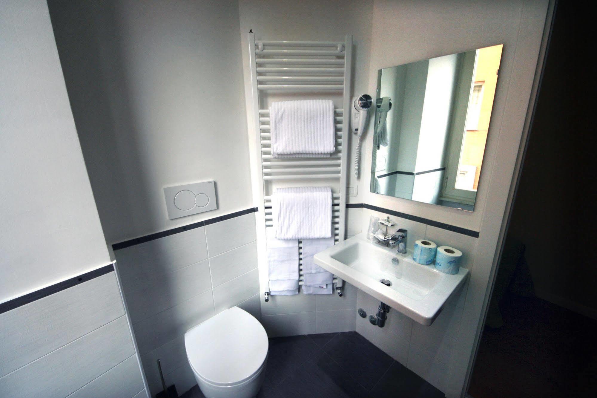 Roma Rooms Colosseum Zewnętrze zdjęcie
